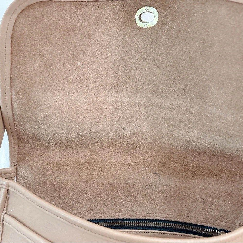 Vintage Coach crossbody bag - Picture 3 of 6